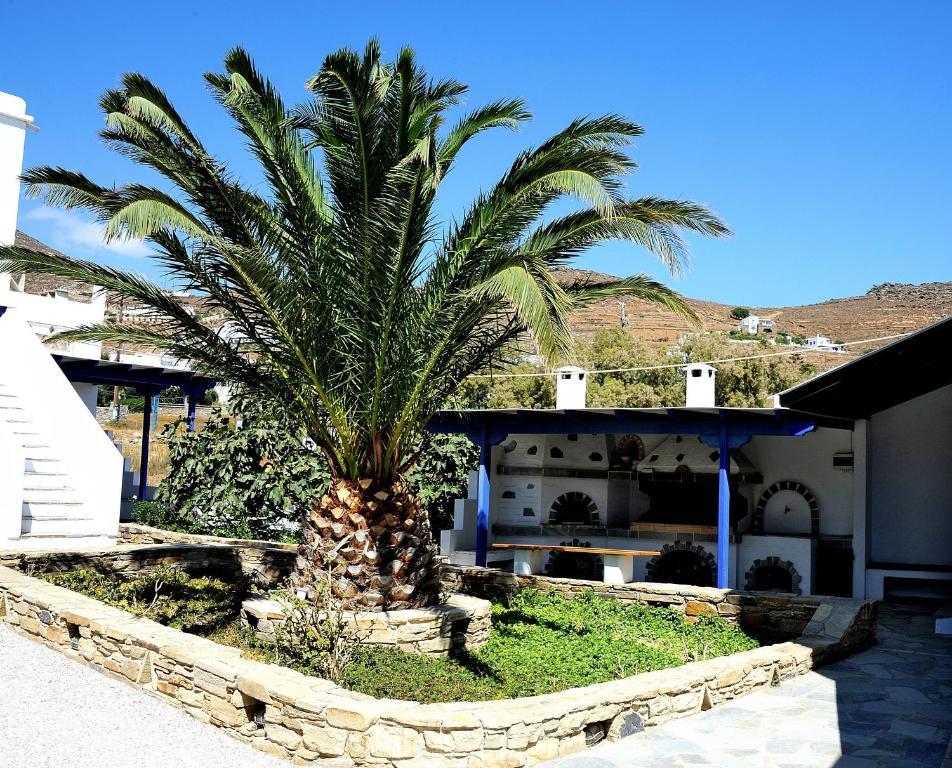 Porto Apergis Aparthotel Agios Ioannis  Exterior photo